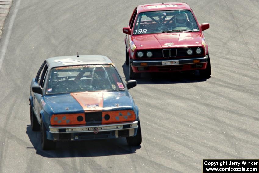 North Loop Motorsport BMW 325 and Cheap Shot Racing BMW 325is