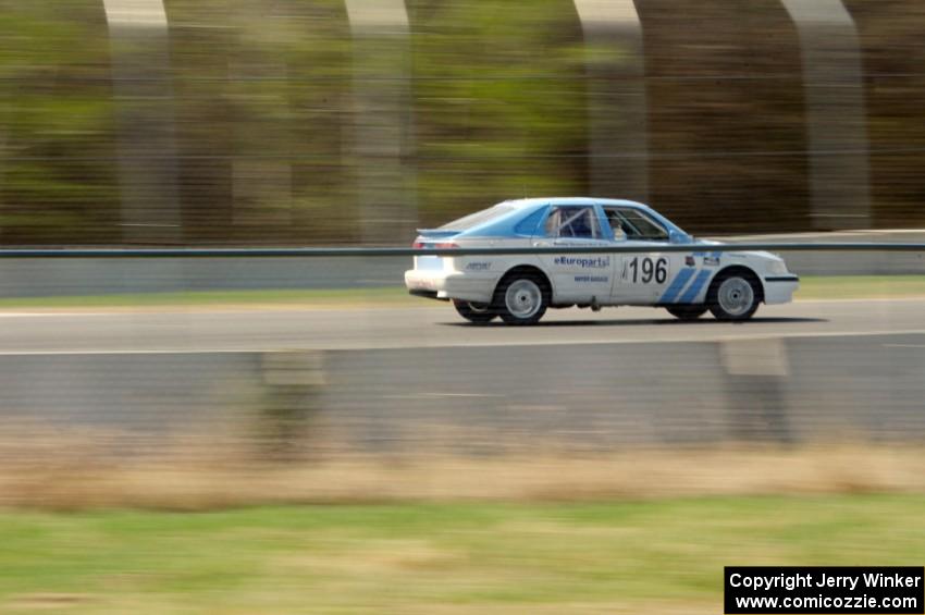 Fart-Hinder Racing SAAB 9-3 and