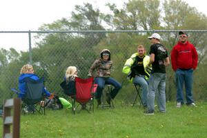 Folks hanging out between runs during the lunch break.