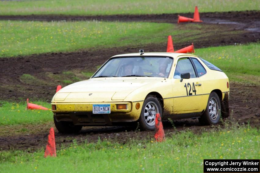 Nathan Rood's MR Porsche 924