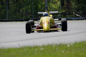 Mike Fowler's Van Diemen RF96 Formula Continental