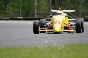 Mike Fowler's Van Diemen RF96 Formula Continental