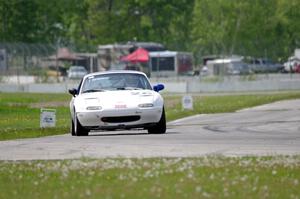 Nick Lougee's Spec Miata Mazda Miata