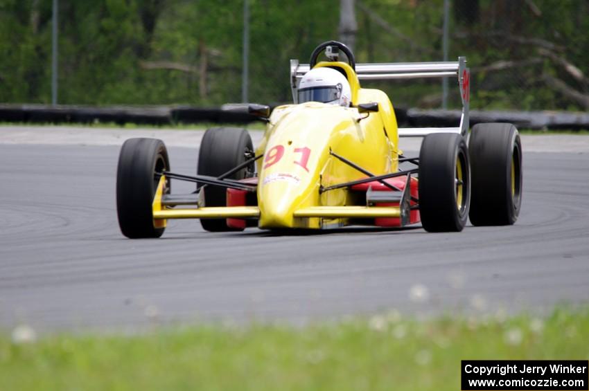 Mike Fowler's Van Diemen RF96 Formula Continental