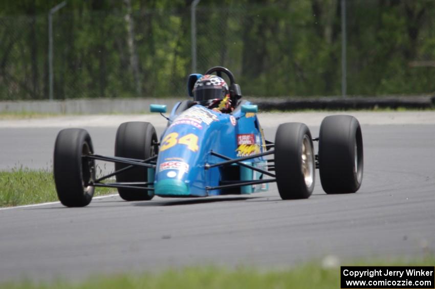 Bill Bergeron's Van Diemen RF90 Formula Ford