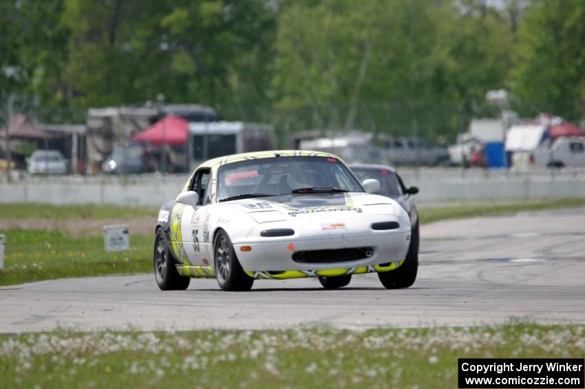 Dan Corgard's Spec Miata Mazda Miata