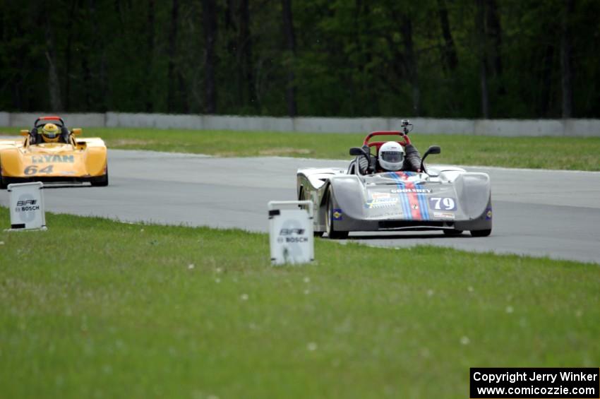 Scott Goolsbey's Spec Racer Ford 3 and Matt Gray's Spec Racer Ford 3