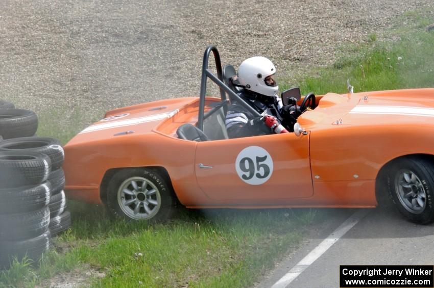 Rich Stadther's Elva Courier spins coming out of turn 12.