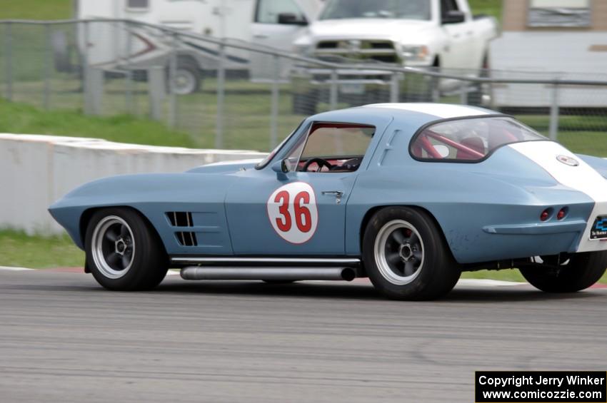 Daryn Bosell's Chevy Corvette