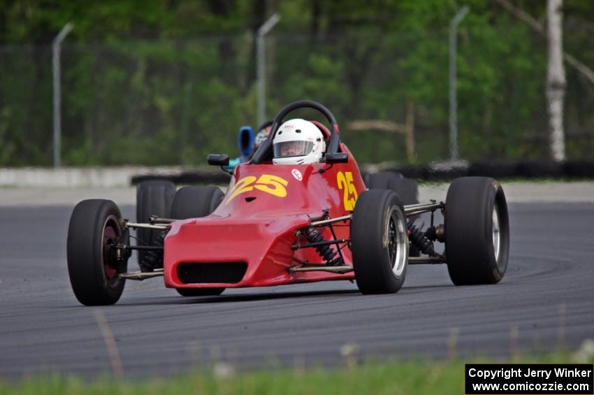 Marty Handberg's Tiga FFA80 Club Formula Ford