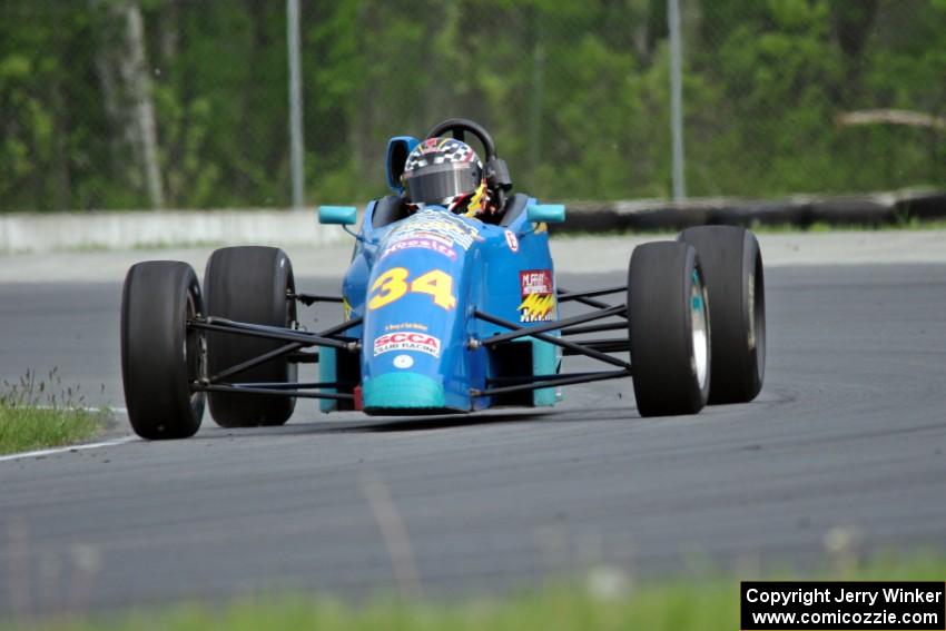 Bill Bergeron's Van Diemen RF90 Formula Ford