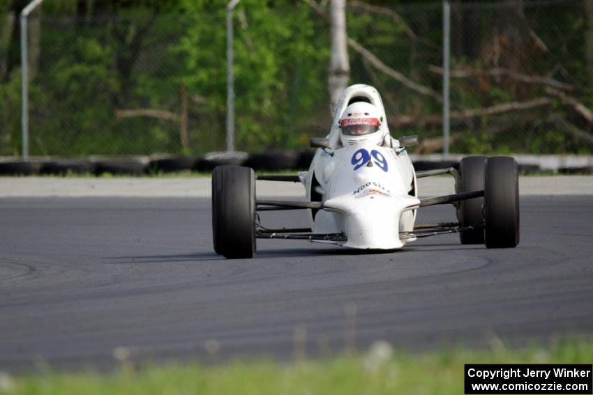 Alan Murray's Swift DB-1 Formula Ford