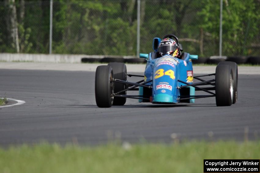 Bill Bergeron's Van Diemen RF90 Formula Ford