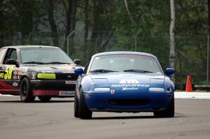 Paul Pridday's Spec Miata Mazda Miata and Brett Westcott's PTE Nissan Sentra SE-R