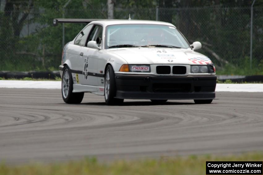 Chris Orr's GTS3 BMW M3