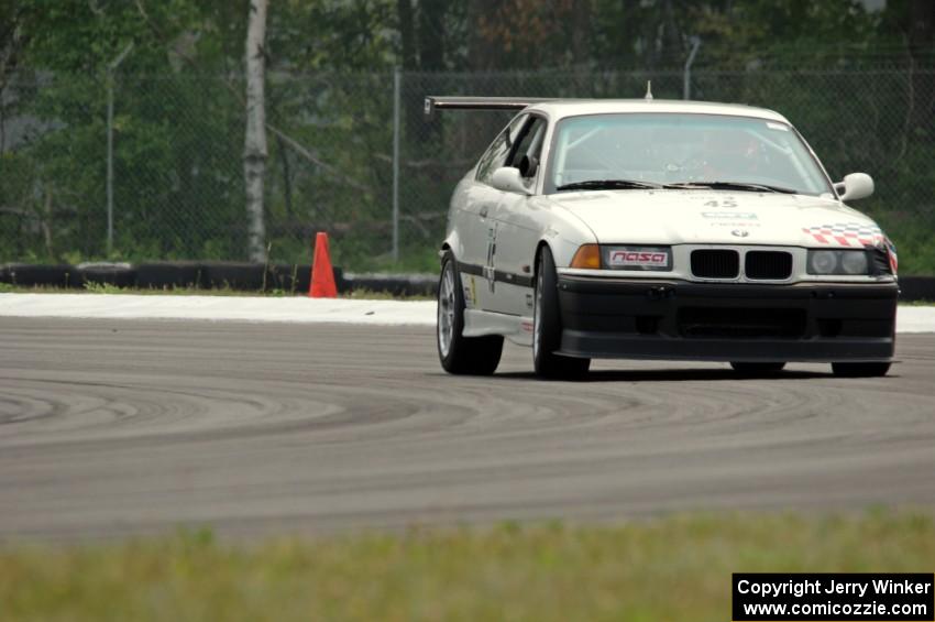 Chris Orr's GTS3 BMW M3