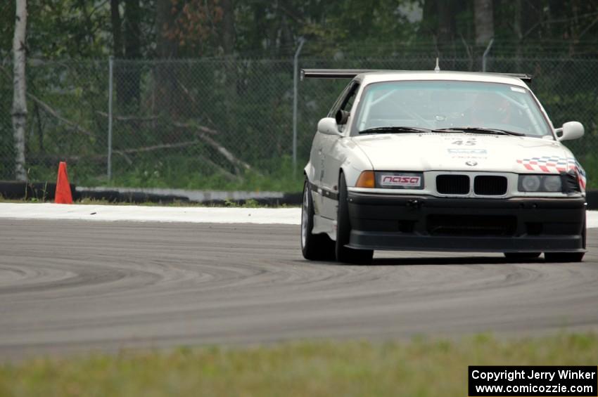 Chris Orr's GTS3 BMW M3