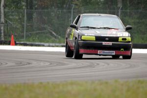 Brett Westcott's PTE Nissan Sentra SE-R