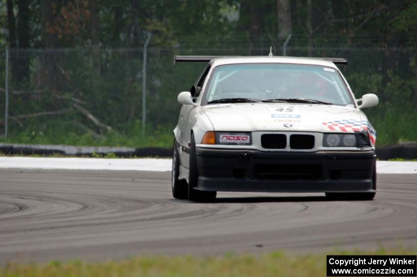 Chris Orr's GTS3 BMW M3