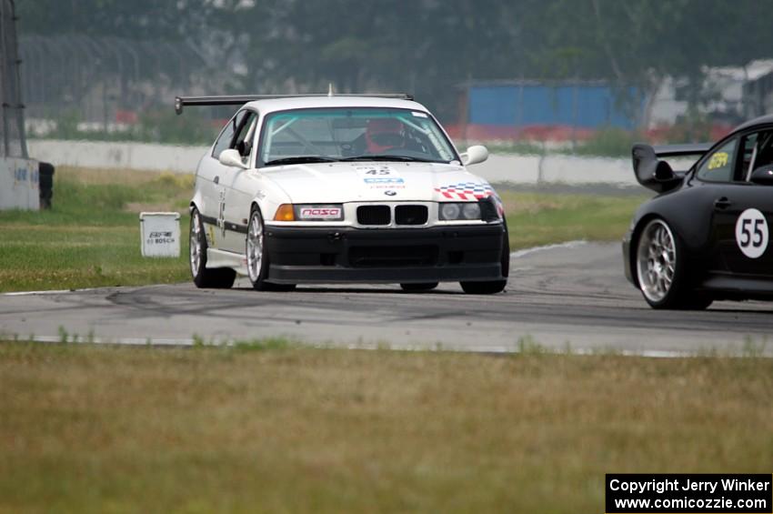 Chris Orr's GTS3 BMW M3 follows