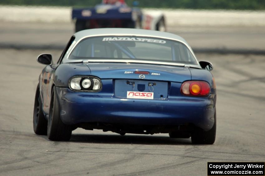 Tom Roberts' PTE Mazda Miata