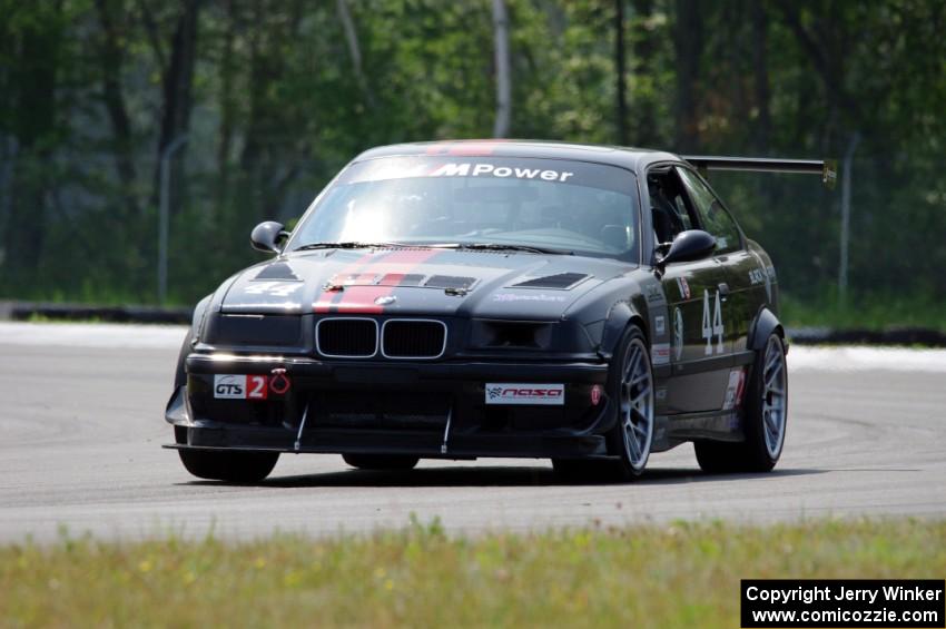 Kerry James' GTS2 BMW M3