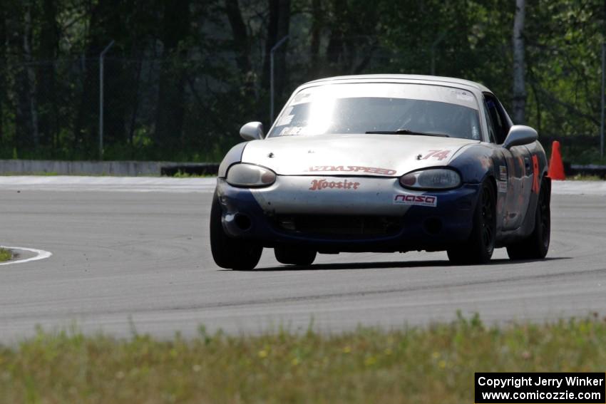 Tom Roberts' PTE Mazda Miata