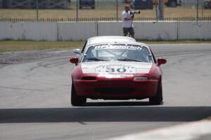 Team Cohn's PTE Mazda Miata