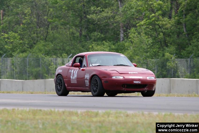 Matt Rivard's TTE Mazda Miata