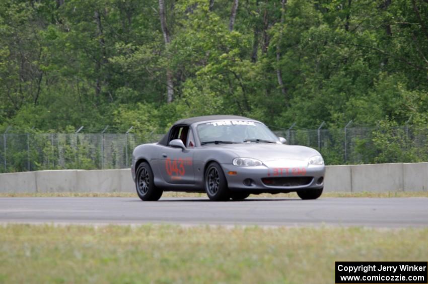 Justin Kaeberle's TTE Mazda Miata