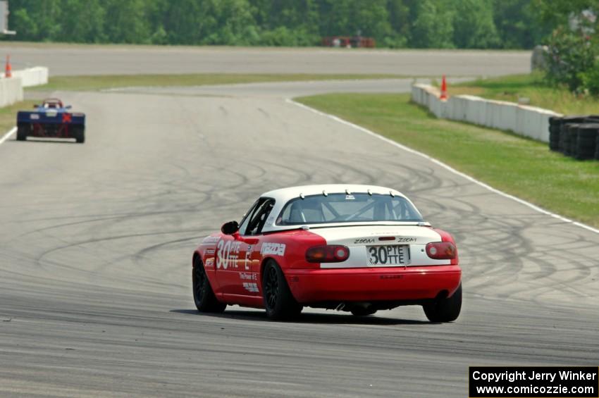 Team Cohn's PTE Mazda Miata