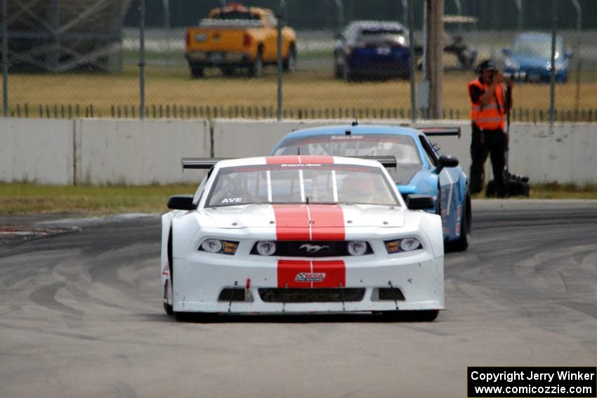 Tony Ave's Ford Mustang and Cameron Lawrence's Dodge Challenger