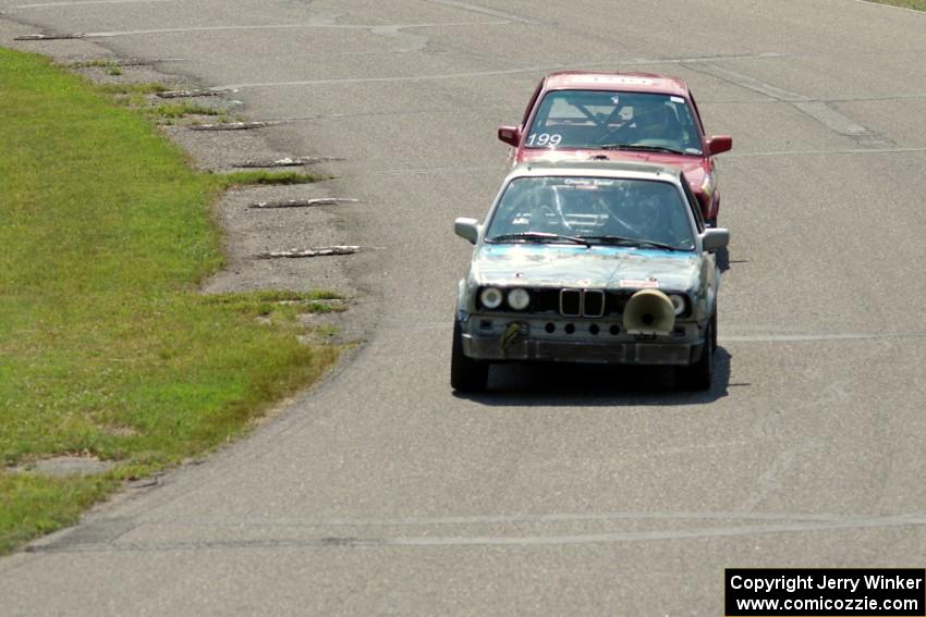 Chump Faces BMW 325is and Cheap Shot Racing BMW 325is