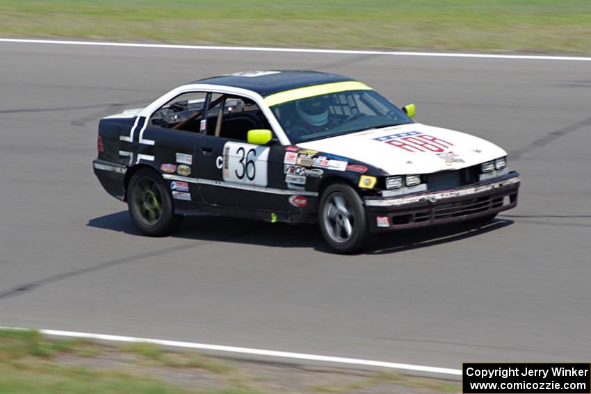 Ambitious But Rubbish Racing BMW 325