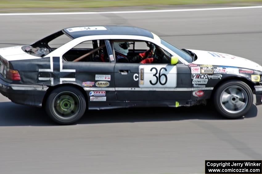 Ambitious But Rubbish Racing BMW 325