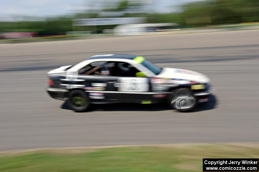 Ambitious But Rubbish Racing BMW 325