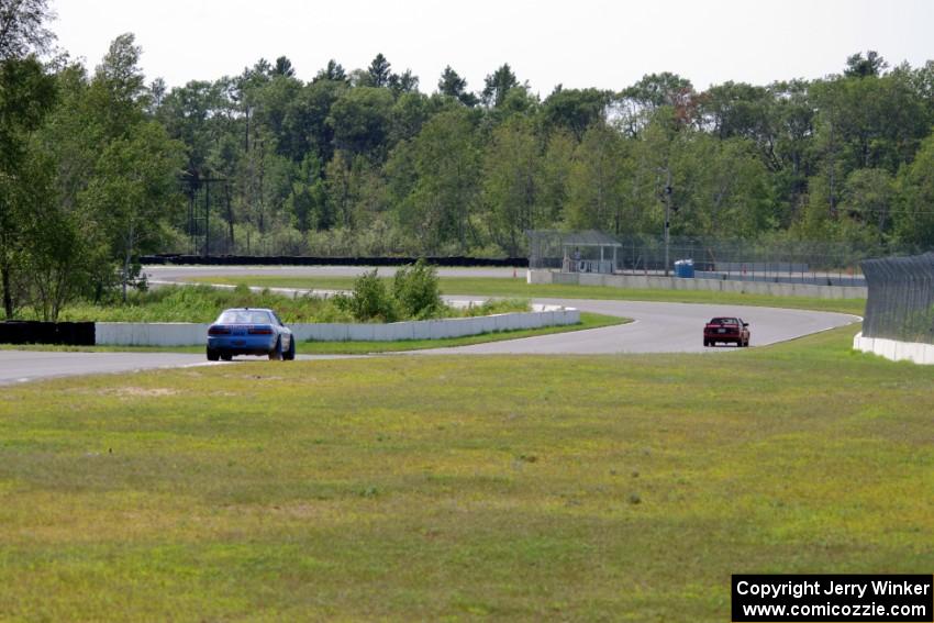 Team McQueen Nissan 240SX chases Teufel Hunden Toyota MR-2