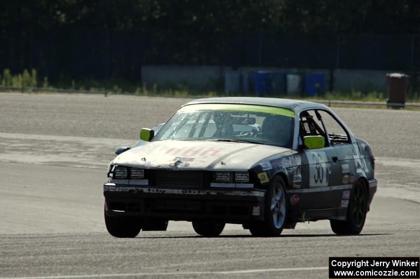 Ambitious But Rubbish Racing BMW 325