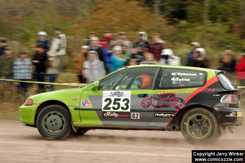 Matt Peterson / Andrew Tuten Honda Civic comes through the SS1 (Green Acres I) spectator area.