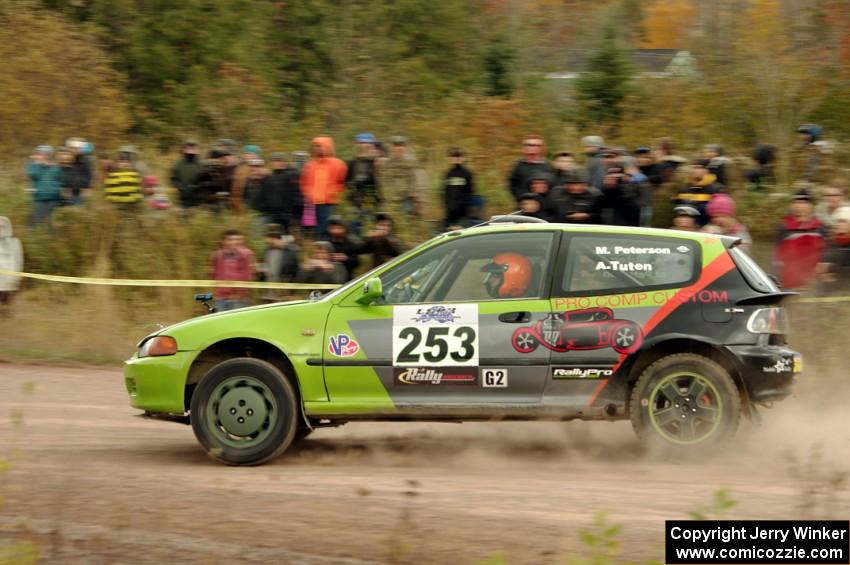 Matt Peterson / Andrew Tuten Honda Civic comes through the SS1 (Green Acres I) spectator area.