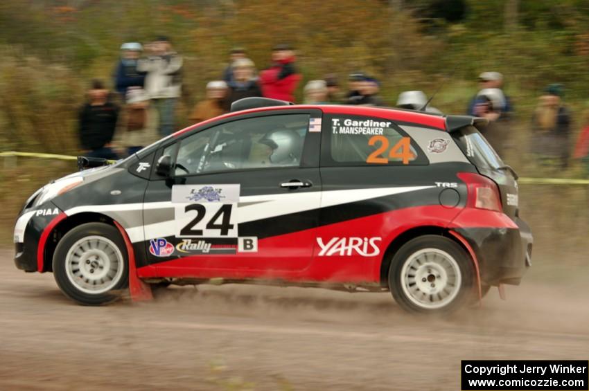 Tracey Gardiner / Tracy Manspeaker Toyota Yaris comes through the SS1 (Green Acres I) spectator area.