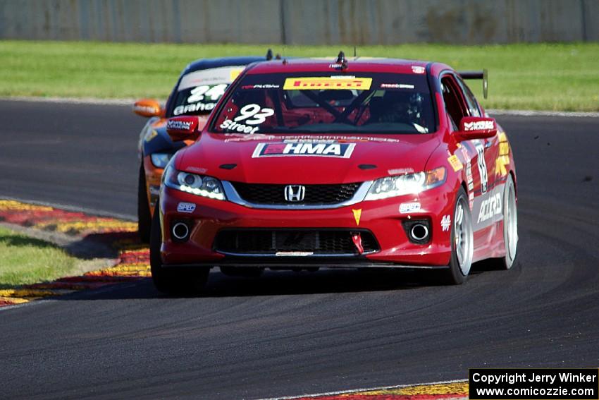 Paul Street's Honda Accord and Toby Grahovec's BMW Z4