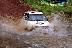 Jon Hamilton / Josh Westhoven VW Rabbit at the flying finish of Stony Crossing, SS1.