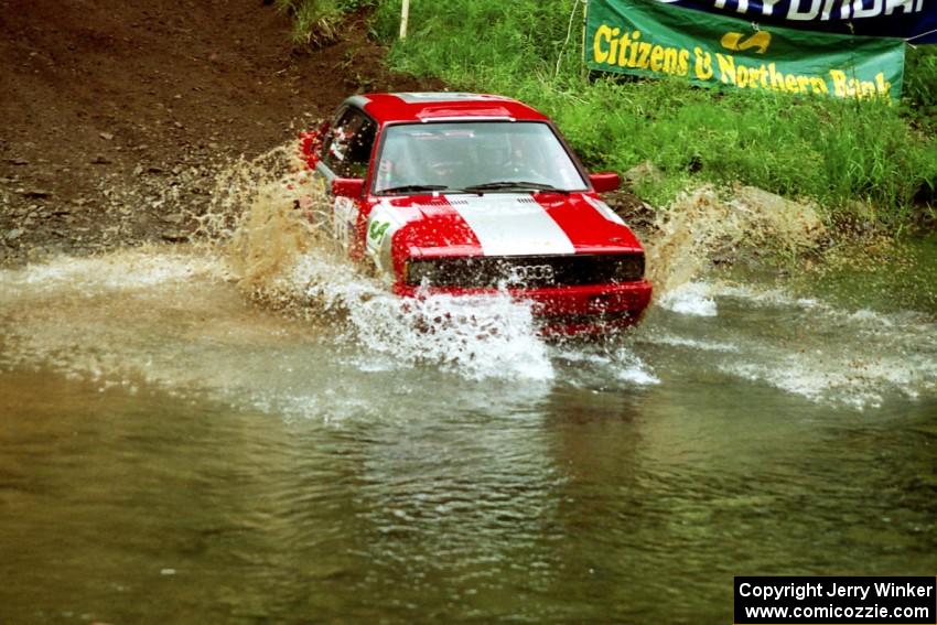 Sylvester Stepniewski / Adam Pelc Audi 4000 Quattro at the flying finish of Stony Crossing, SS1.