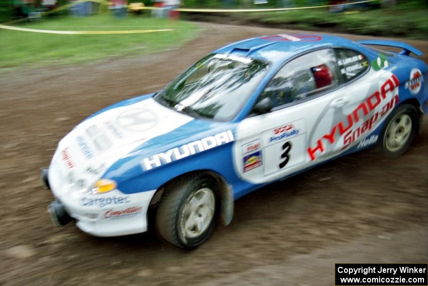 Noel Lawler / Michael Fennell Hyundai Tiburon at the first hairpin on Colton Stock, SS5.