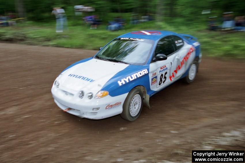 Tim O'Neil / Georgio Cerboncini Hyundai Tiburon at the first hairpin on Colton Stock, SS5.