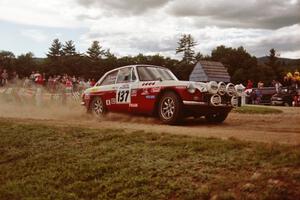 Phil Smith / Dallas Smith MGB-GT at the finish of SS1, Mexico Rec.