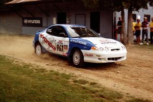 Andy Bornhop / Paula Gibeault Hyundai Tiburon at the finish of SS1, Mexico Rec.