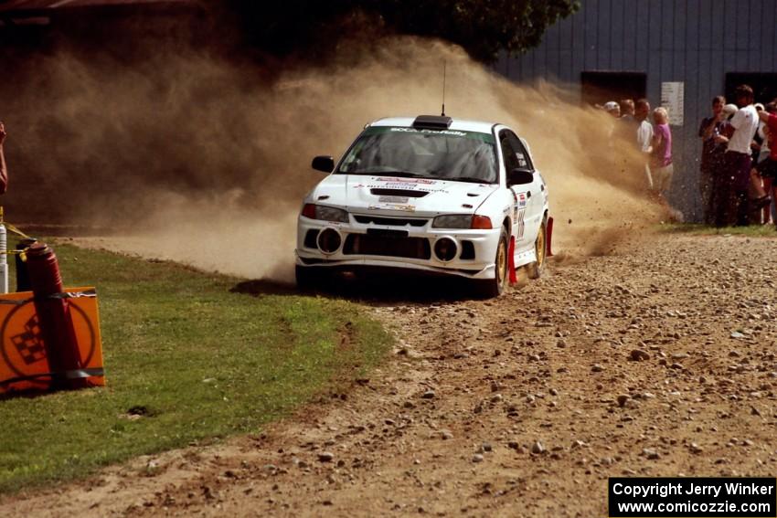 Tom Lawless / Brian Sharkey Mitubishi Lancer Evo IV at the finish of SS1, Mexico Rec.