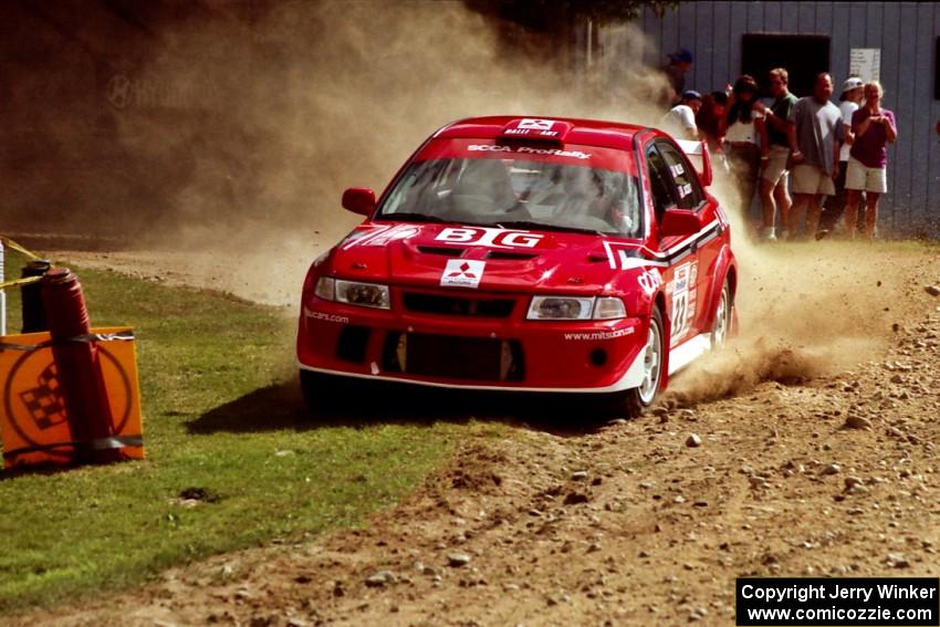 Rhys Millen / Josh Jacquot Mitsubishi Lancer Evo 6.5 at the finish of SS1, Mexico Rec.